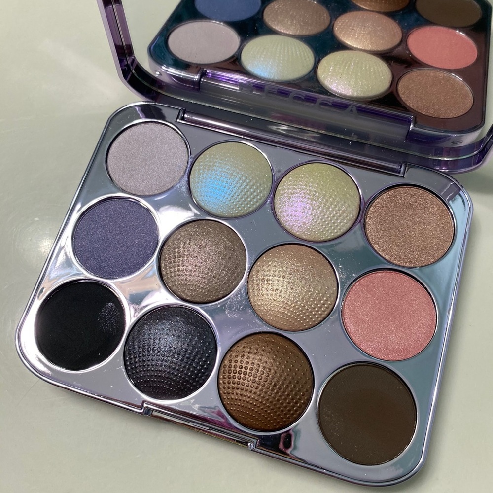 Becca LE Pearl Glow Shimmering Eyeshadow Palette